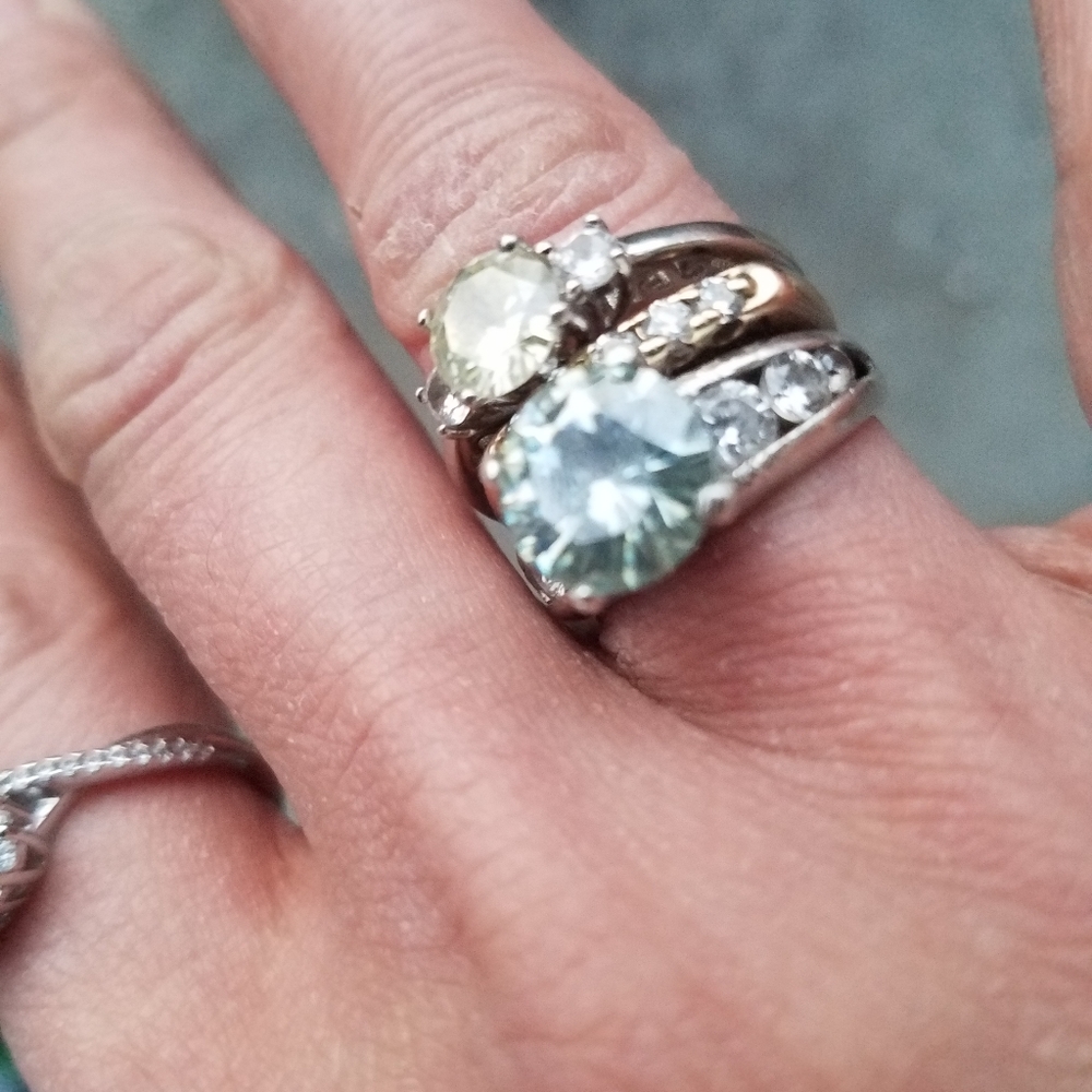 4ct Moissanite Sterling 925 Silver Ring - Picture 6 of 8